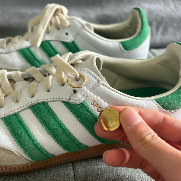 Sporty & Rich x Adidas Sambas - Picture 3 of 12